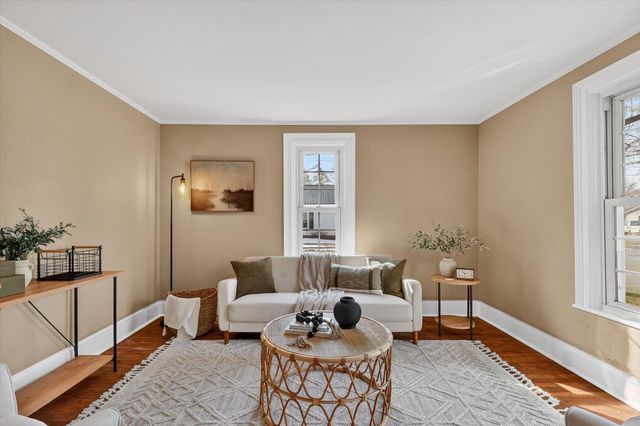 311 Russell Street, Thornapple Twp, MI 49333