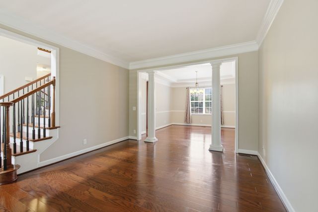 3041 Oxford Glen Dr, Franklin, TN 37067