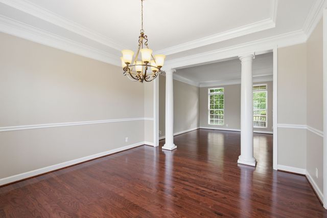 3041 Oxford Glen Dr, Franklin, TN 37067