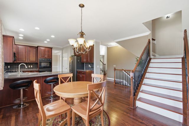 3041 Oxford Glen Dr, Franklin, TN 37067