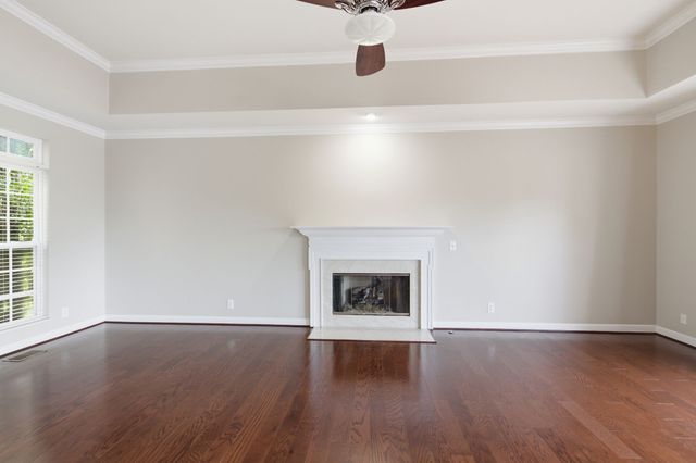 3041 Oxford Glen Dr, Franklin, TN 37067