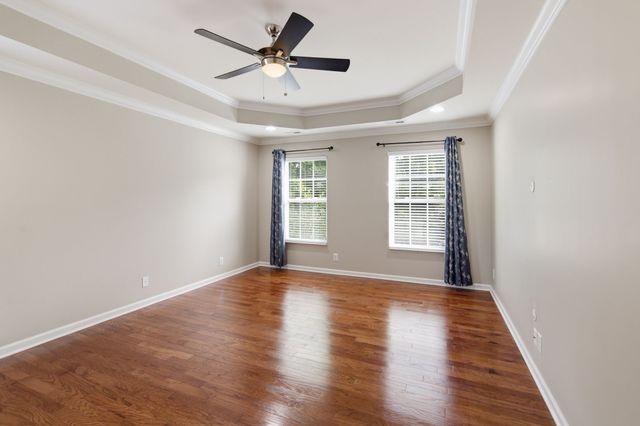 3041 Oxford Glen Dr, Franklin, TN 37067