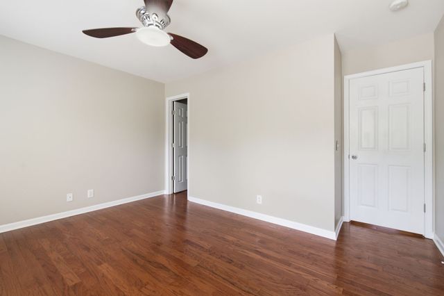 3041 Oxford Glen Dr, Franklin, TN 37067