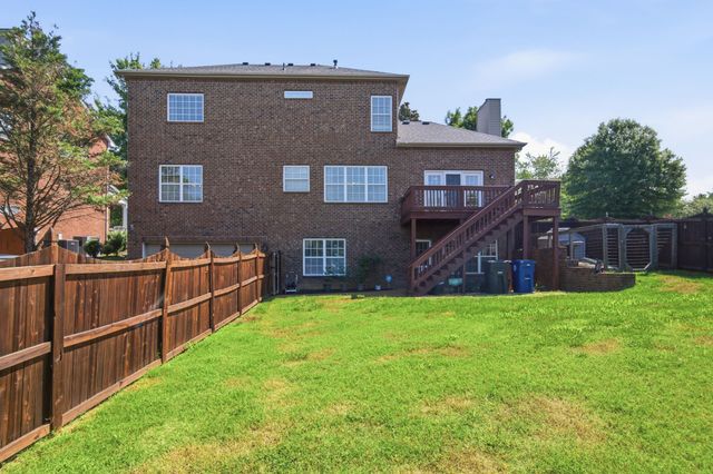3041 Oxford Glen Dr, Franklin, TN 37067