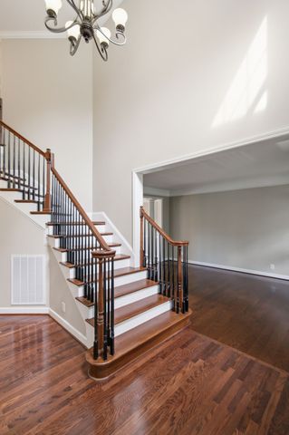 3041 Oxford Glen Dr, Franklin, TN 37067