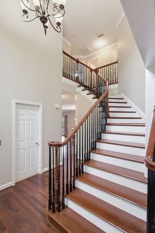 3041 Oxford Glen Dr, Franklin, TN 37067