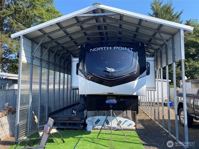 132 Victoria Loop NE, Ocean Shores, WA 98569