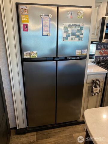 132 Victoria Loop NE, Ocean Shores, WA 98569