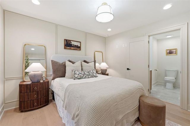 359 W SANDTOWN SW Road, Marietta, GA 30064