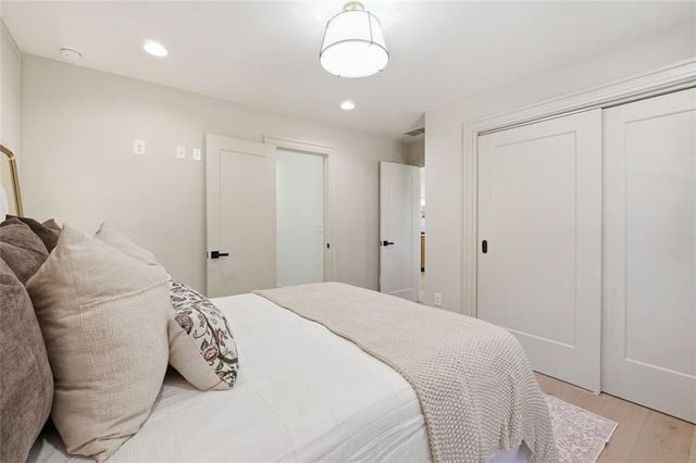 359 W SANDTOWN SW Road, Marietta, GA 30064