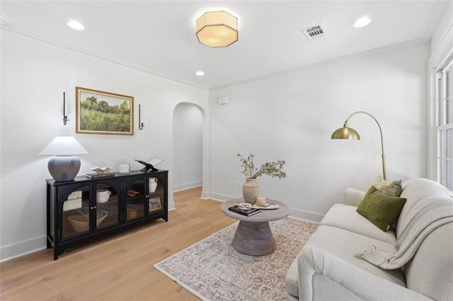 359 W SANDTOWN SW Road, Marietta, GA 30064