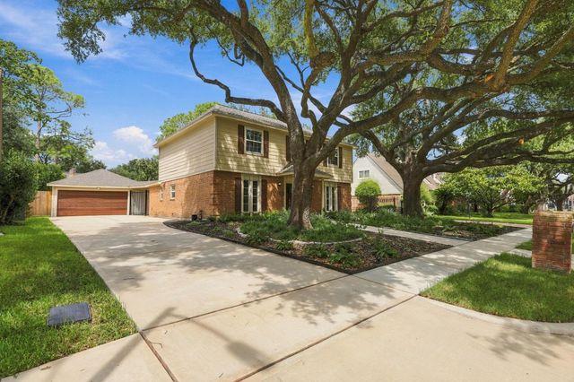 11310 Olympia Drive, Houston, TX 77077
