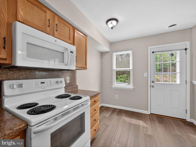 110 LAUREL, Quakertown, PA 18951