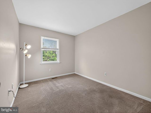 110 LAUREL, Quakertown, PA 18951