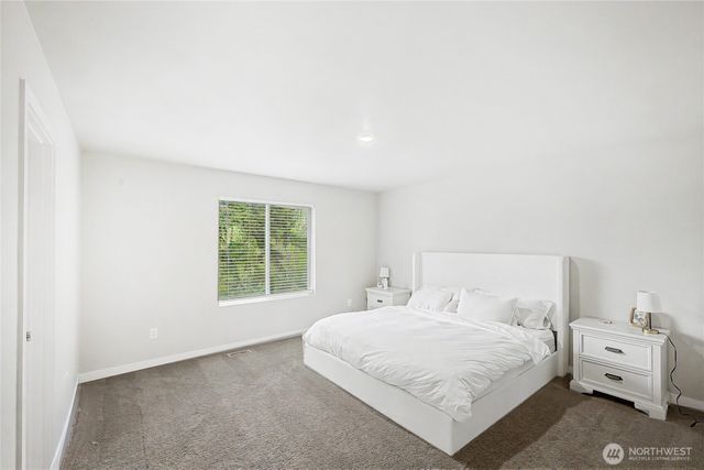 8723 13th Court E, Tacoma, WA 98445