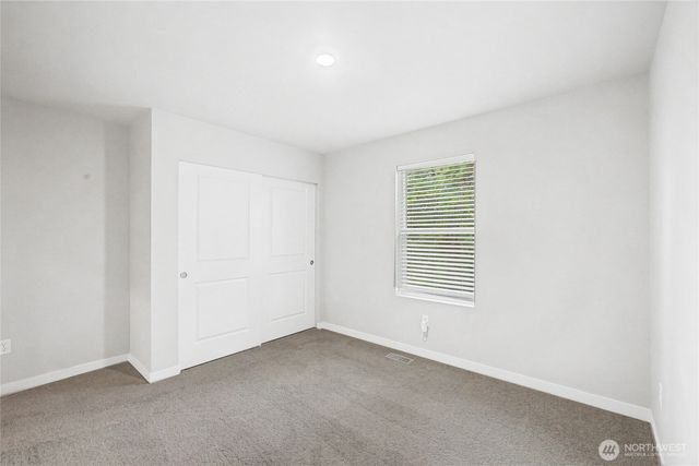 8723 13th Court E, Tacoma, WA 98445