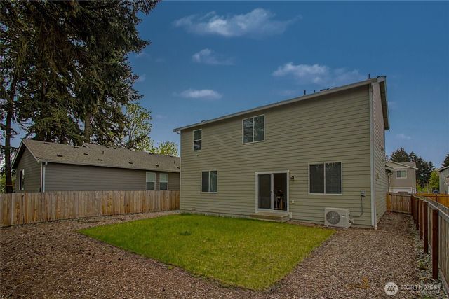 8723 13th Court E, Tacoma, WA 98445