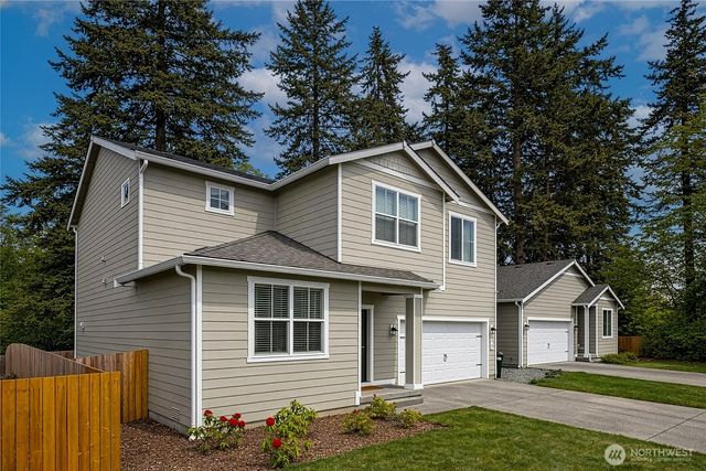 8723 13th Court E, Tacoma, WA 98445