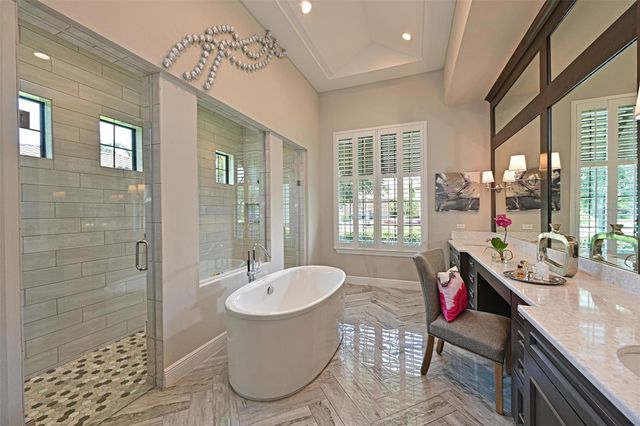 11807 RIVE ISLE RUN, Parrish, FL 34219