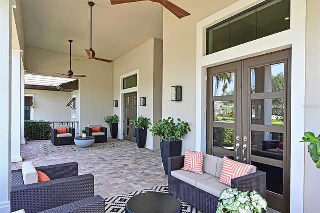 11807 RIVE ISLE RUN, Parrish, FL 34219