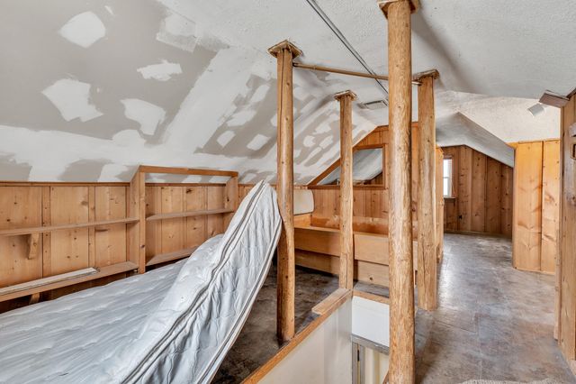 6700 Jackson Street, Taylor, MI 48180