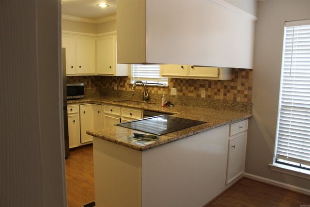 4209 Deer Park Drive, Little Rock, AR 72223