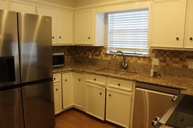 4209 Deer Park Drive, Little Rock, AR 72223