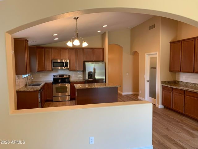 9534 W ALBERT Lane, Peoria, AZ 85382