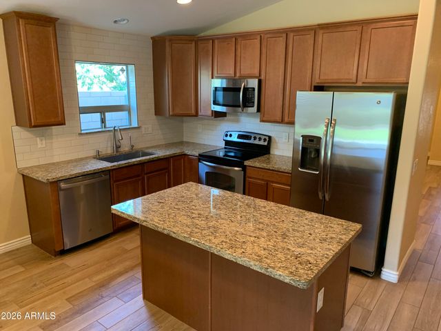 9534 W ALBERT Lane, Peoria, AZ 85382