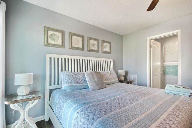 1113 S Ocean Blvd Unit 601, Surfside Beach, SC 29575