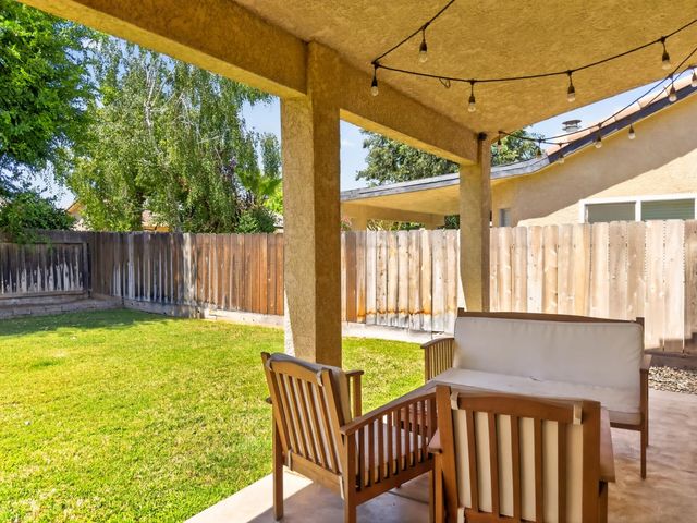 5451 N State Street, Fresno, CA 93722