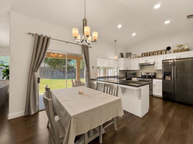 5451 N State Street, Fresno, CA 93722
