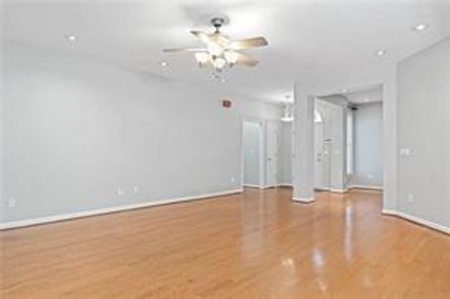 304 Laurel Glen Crossing, Canton, GA 30114