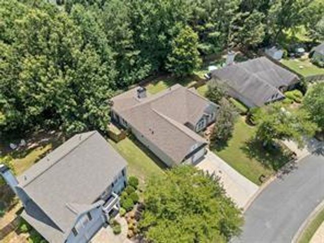 304 Laurel Glen Crossing, Canton, GA 30114