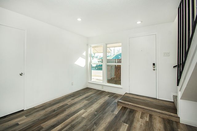 2611 Via Cordova, Carrollton, TX 75006