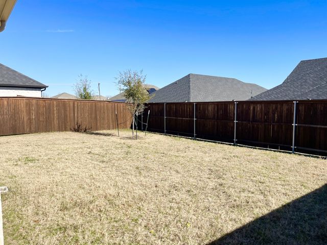 113 Arrow Wood Road, Waxahachie, TX 75165