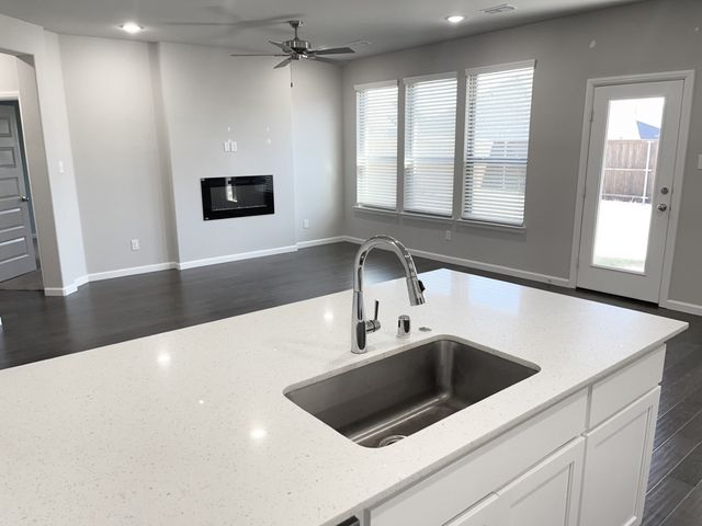 113 Arrow Wood Road, Waxahachie, TX 75165