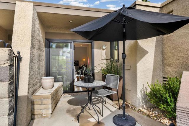 1294 Tiffany Circle N, Palm Springs, CA 92262