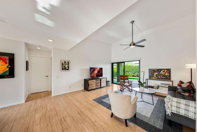 1294 Tiffany Circle N, Palm Springs, CA 92262