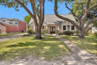 13306 Bexhill Drive, Houston, TX 77065