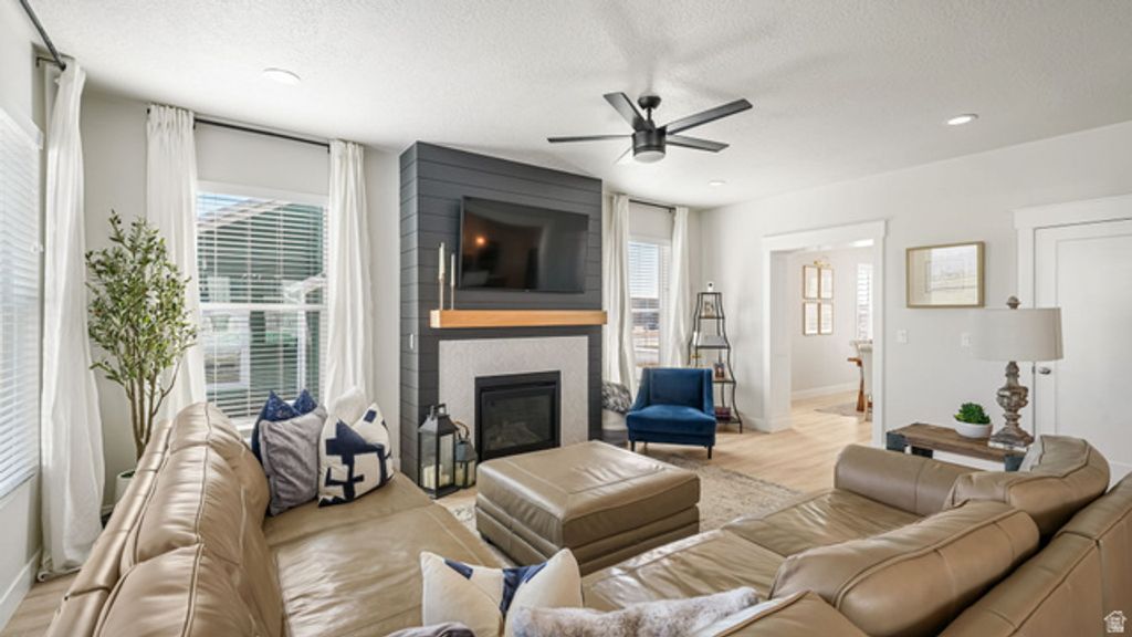 Image 12 of property listing at 192 W FOUNDERS BLVD, Saratoga Springs, UT 84045