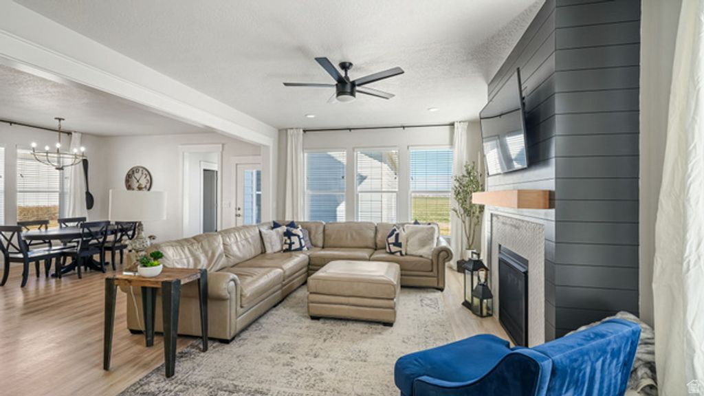 Image 13 of property listing at 192 W FOUNDERS BLVD, Saratoga Springs, UT 84045