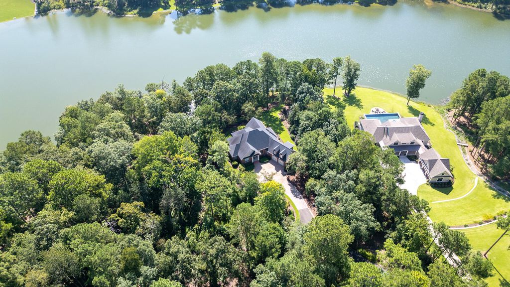 532 Forest Bluffs Road, Aiken, SC 29803