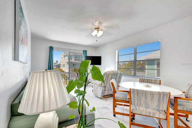 2409 AVENUE B, Bradenton Beach, FL 34217