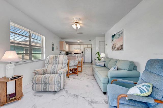 2409 AVENUE B, Bradenton Beach, FL 34217