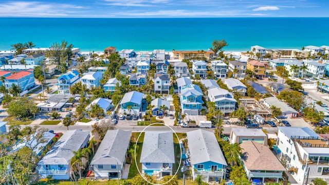 2409 AVENUE B, Bradenton Beach, FL 34217