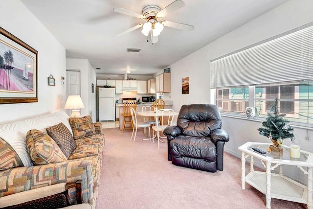 2409 AVENUE B, Bradenton Beach, FL 34217