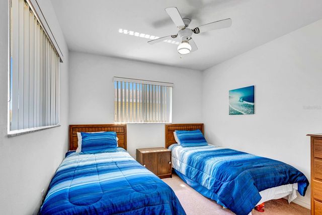 2409 AVENUE B, Bradenton Beach, FL 34217