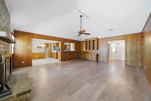 2902 Robinson Road, Missouri City, TX 77459