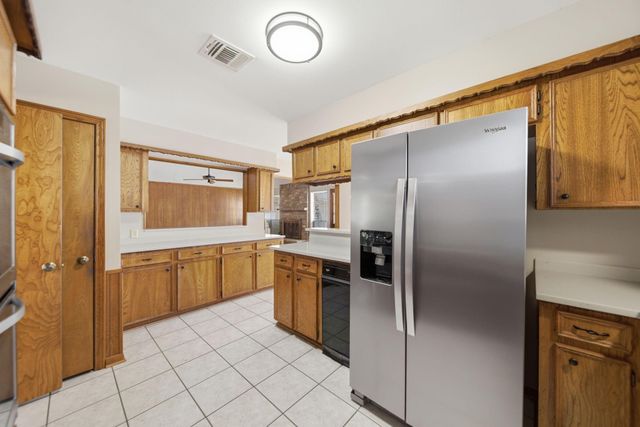 2902 Robinson Road, Missouri City, TX 77459